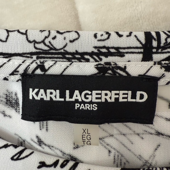 Karl Lagerfeld Tops - ⛲️👩🏻‍🎨Karl Lagerfeld Black and White Paris Sketch Short Sleeve Tee